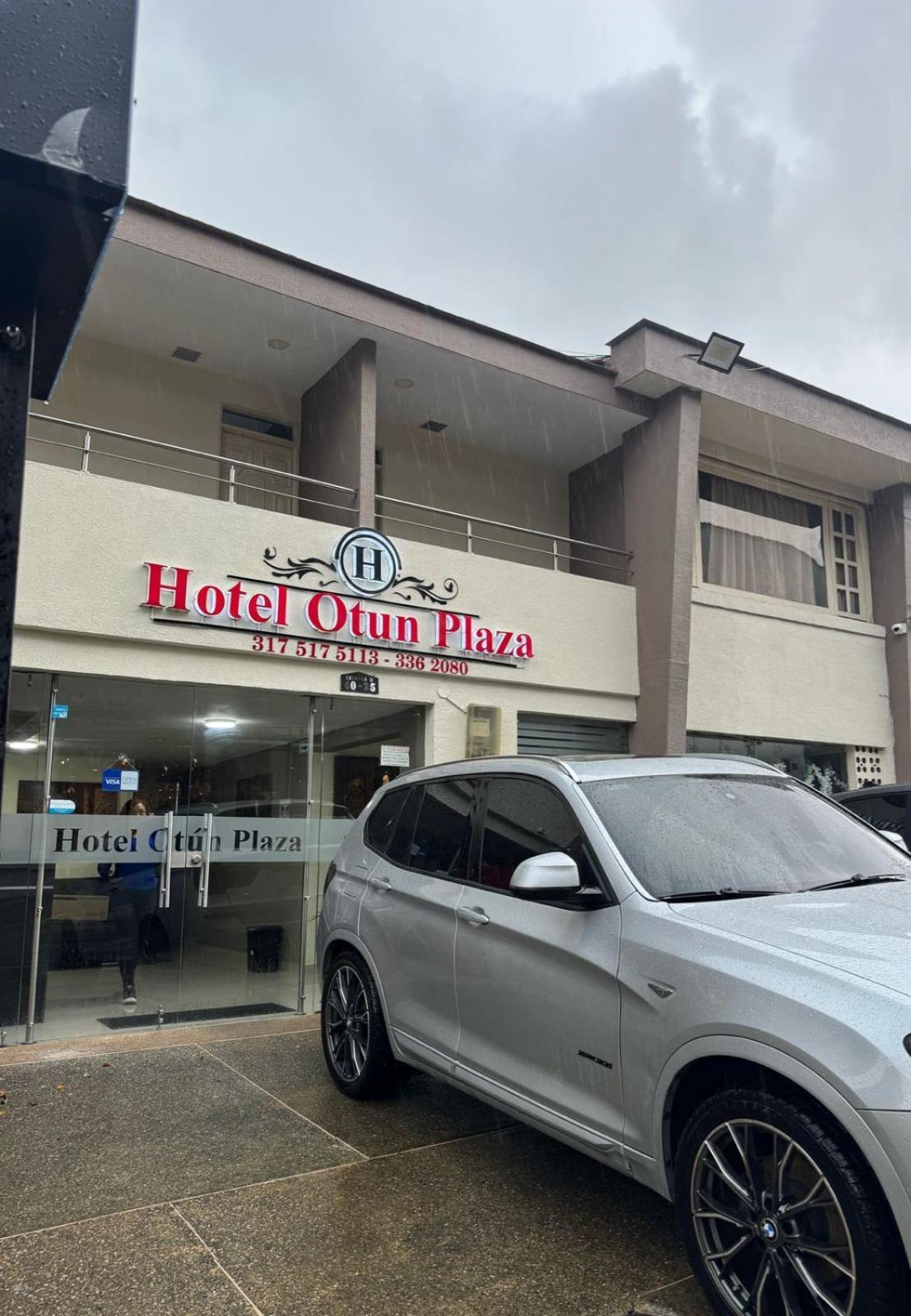 Hotel Otun Plaza 3*
