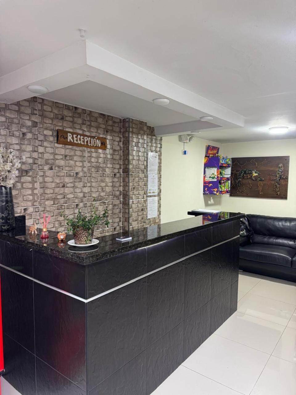 Hotel Otun Plaza 3*